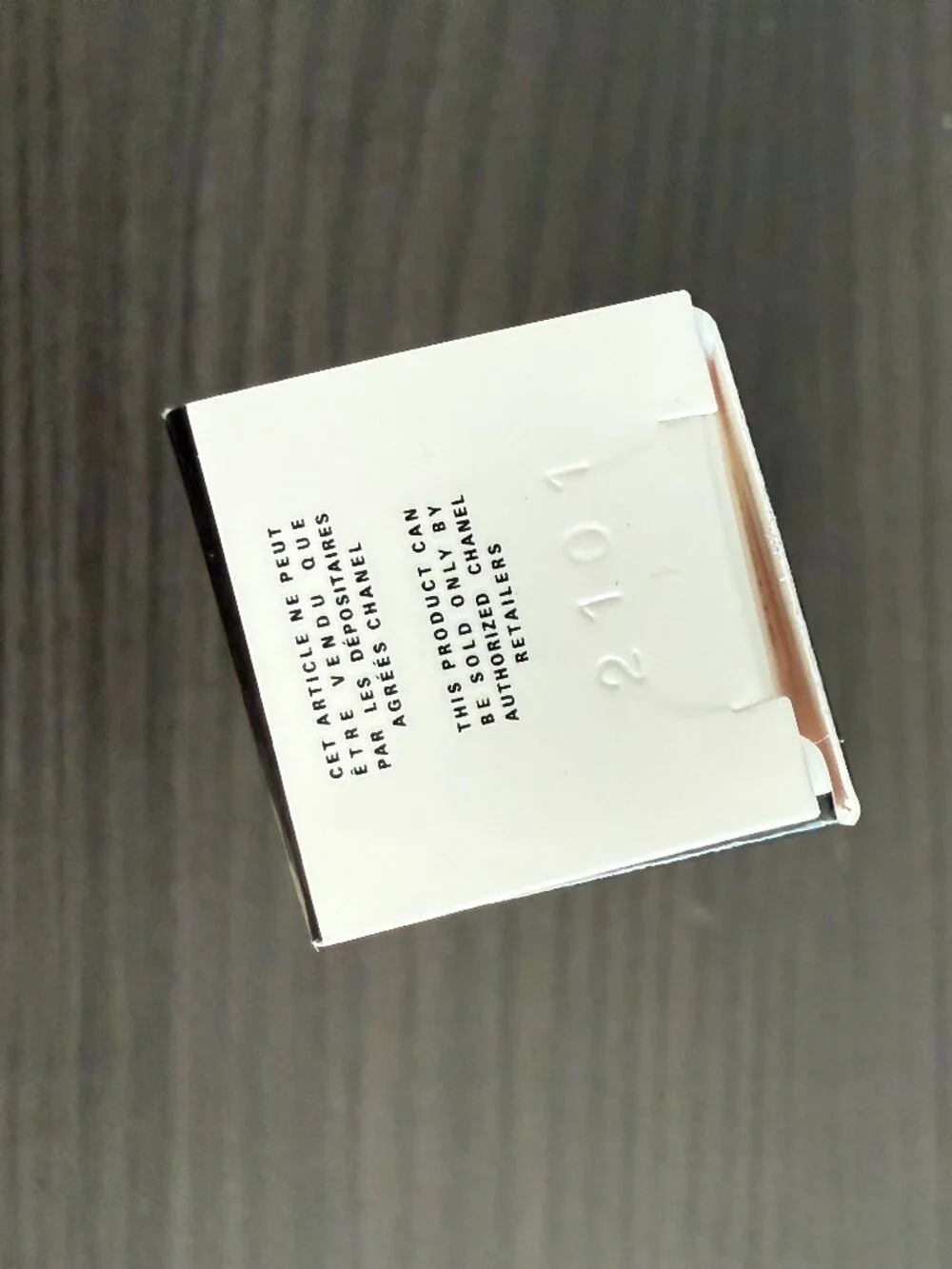 Chanel Hydra Beauty Micro Sérum Lèvres intense hydrating replenishing lip serum.